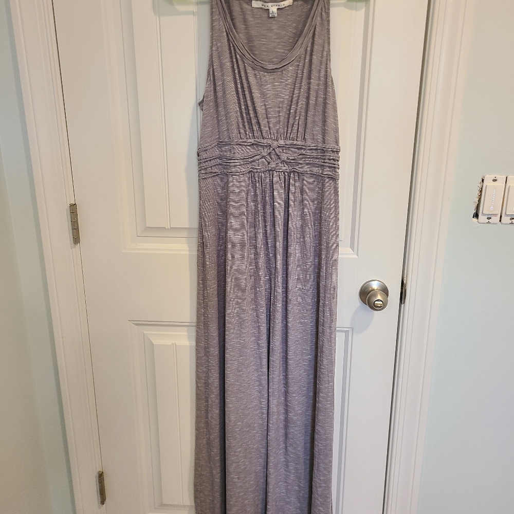 Long flowy maxi dress